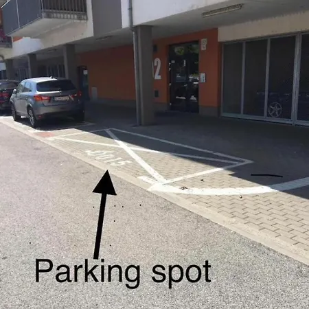 Brand New Apartment. Parking Spot Included! * Bratislava